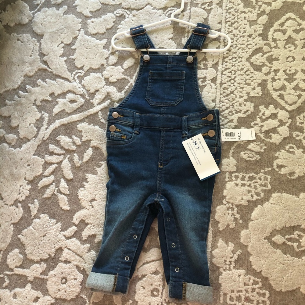 🆕 Old Navy Denim Overalls